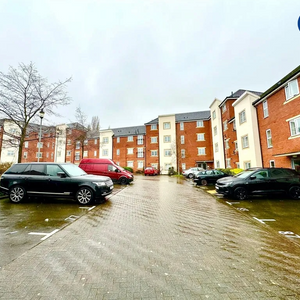 2 bed room flat for Sale