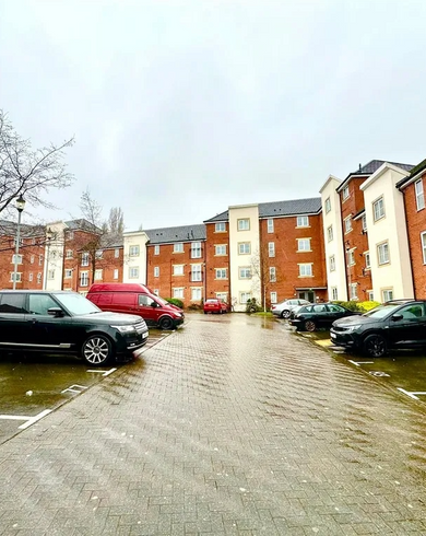 2 bed room flat for Sale